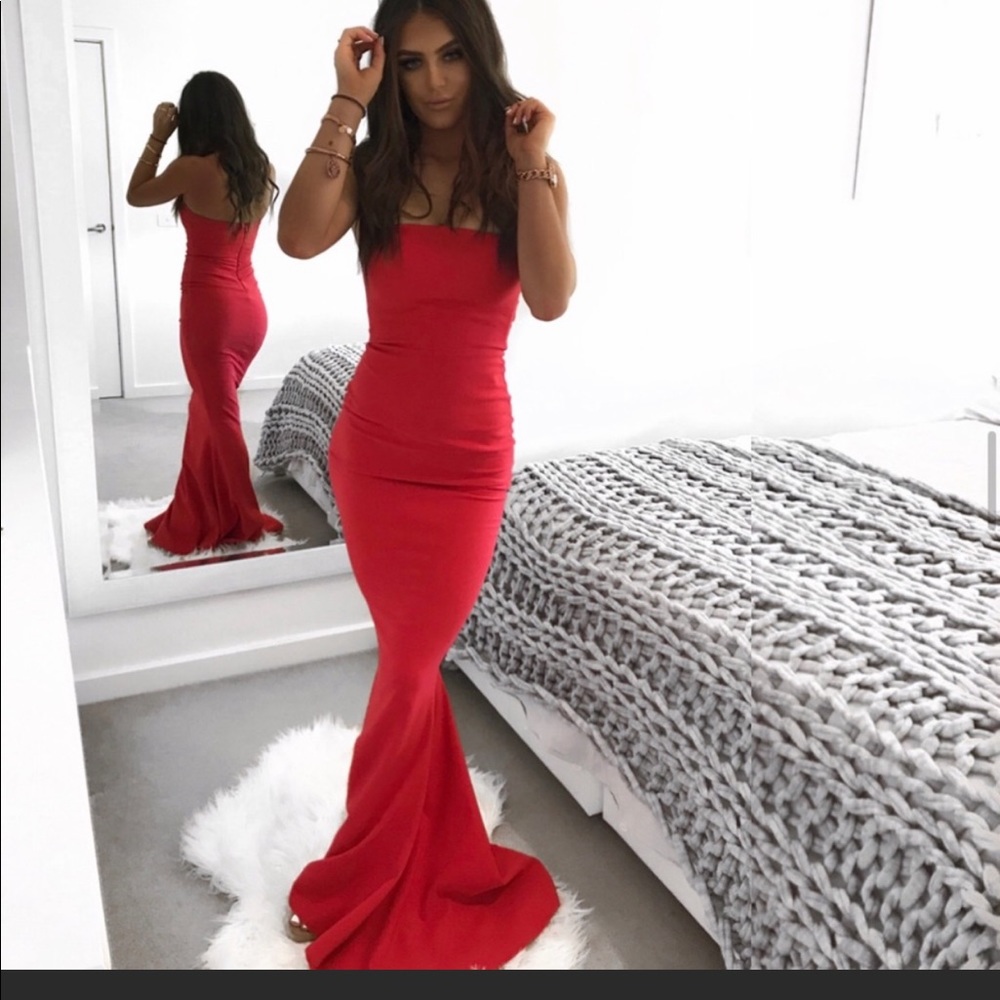 red nookie prom dress with bra cups put in